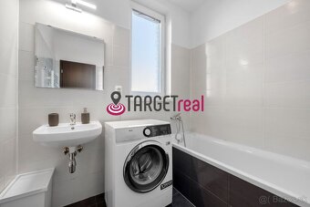 TARGETreal | Priestranný byt so záhradou a dvomi parkovacími - 9