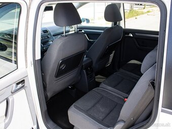 Volkswagen Touran 1.6 TDI Trendline - 9