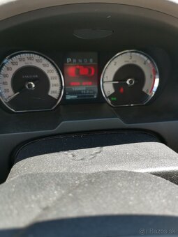 Jaguar xf 2.7 diesel 2008 luxury premium - 9