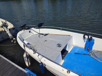 Predám motorový čln, s mot. Suzuki 15/20 hp - 9