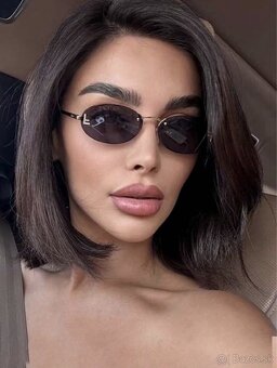 Slnecne damske okuliare Fendi, cierna a sampanske farba - 9