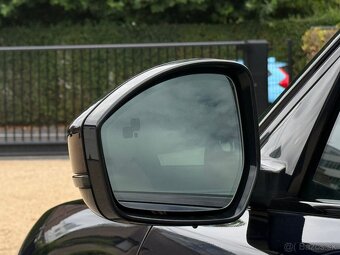 Jaguar F-pace p400e DPH - 9