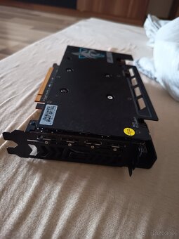 Amd Radeon rx6600xt Hellhound 8gb rgb čítajte popis - 9