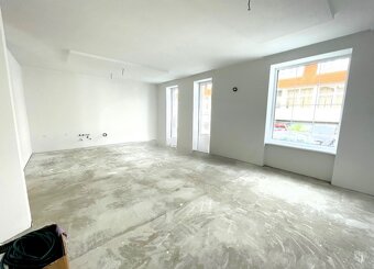 NA PRENÁJOM Obchodný priestor v CENTRE mesta Dunajská Streda - 9