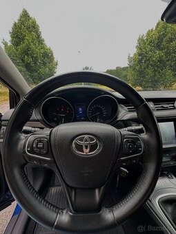 Toyota Avensis D4D 2016 - 9