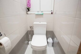 Veľký 3-izbový byt s loggiou vo vyhľadávanej lokalite, Hurba - 9