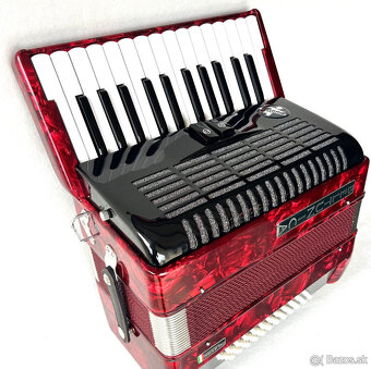 Predám nový akordeón BELTUNICA Vivaldi- De Luxe 60 basový- n - 9