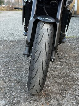 Yamaha MT-09, 2017, 85 kW - 115 koní - 9