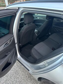 Predám Opel Insignia 2.0 CDTI, AC KOMBI - 9