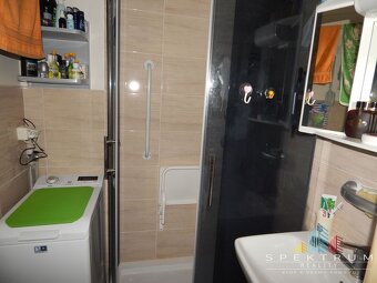 SPEKTRUM REALITY- Na Predaj 3-izbový byt, 63 m2 s balkónom, - 9