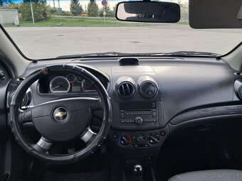 Predám Chevrolet Aveo 1.2 62kw r.v:2010 - 9