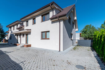 EXKLUZÍVNE NA PREDAJ KOMFORTNÝ 5-IZBOVÝ RODINNÝ DOM V MODRE - 9