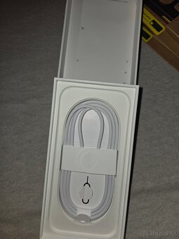 iPhone 16 Pro,Black Titanium,256GB,top stav,zaruka 13mes. - 9