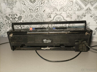 Rádiomagnetofón International 2ks - 9