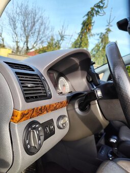 VW Touran Cross 2.0 automat NOVÁ STK - 9