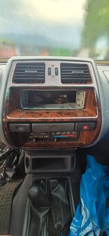 Na nahradne diely Nissan Terrano 2.7 TDI 92kw 4x4 klíma - 9