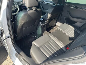 Škoda Superb Combi Laurin&Klement 4x4 2.0 Tdi - 9