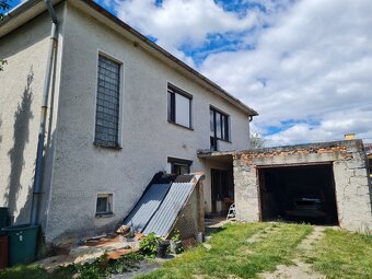 Nenince - veľký rodinný dom so záhradou - 9
