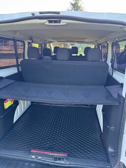 Renault trafic 1.6 biturbo - 9
