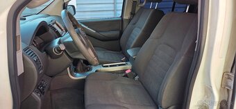 Nissan Pathfinder 2.5 dCi 4x4 - 9