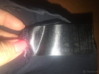 TOMMY HILFIGER originál bluzkove tricko S/M - 9