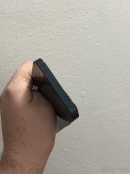 Dobrý deň Ponúkam na predaj iPhone 13 256GB Black - 9