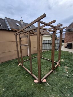 Predám drevenú konštrukciu - 9