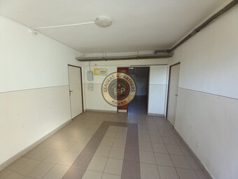 NA PREDAJ 3 izbový byt s balkónom ZVOLEN - ZLATÝ POTOK - 9