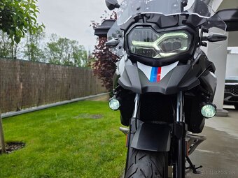 BMW F750 GS r.2022 Triple Black, záruka do 2027 - 9