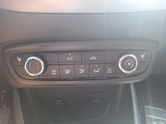 Opel Crossland EDITION 1,2T 110k MT6 - 9
