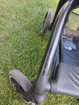 Cybex eezy s+2 - 9