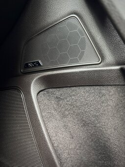 ŠKODA SUPERB 2.0 TDi 4x4 Laurin & Klement - 9