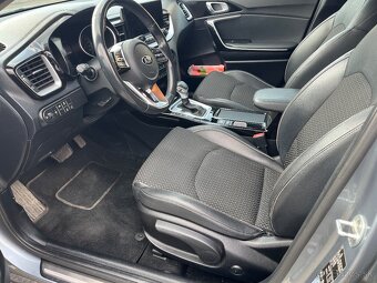 KIA XCEED 1.6 CRDi aurtomat – výbava GOLD - 9