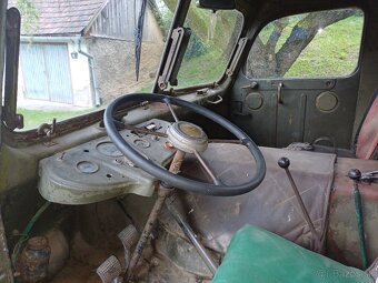 Tatra 805 - 9