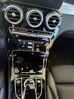 Mercedes benz glc 2019 - 9