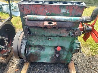 Motor Zetor super 50 - 9