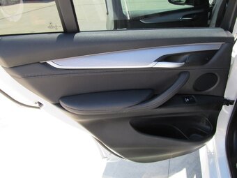 BMW X5 4x4, 3.0, 2/2018 - 9