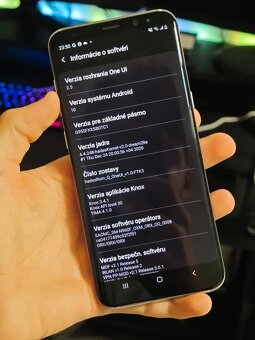Samsung Galaxy S8+ | 64GB - 9