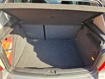 Volkswagen golf 1.6i 77kw 16V. r.v.2004 - 9