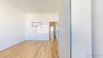 Pekný, zariadený 5 izb. rodinný dom v luxusnej radovej zásta - 9