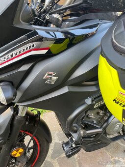 Suzuki DL650 V-STROM 2018 - 9
