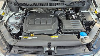 Volkswagen Touran 2.0 TDi 110kw DSG 2022 - 9