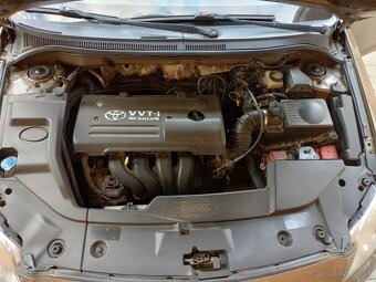 Toyota Avensis - 9