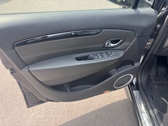 RENAULT MEGANE SCENIC 1.5 dCI 2012 - 9