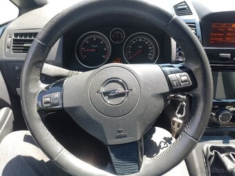 Predám Opel Zafira 1.9.diesel 110kw r.v.2009 - 9