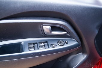 Kia Rio 1.2 D-CVVT Platinum - 9