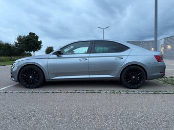 ŠKODA SUPERB 2.0 TSI - 9
