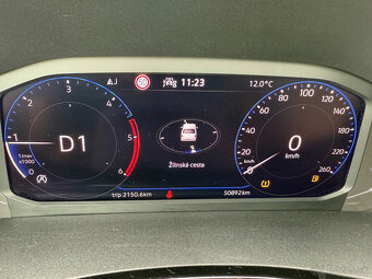 Volkswagen Multivan 2.0 TDi - 9
