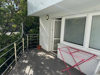 DOM pre finančne zabezpečenú 4-člennú rodinu aj firmu - 9
