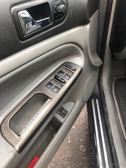 Predám Volkswagen Passat 2.5 tdi V6 4motion - 9